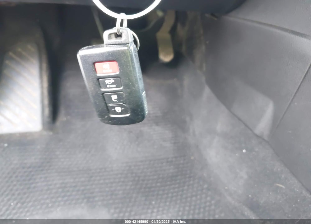 2018 TOYOTA COROLLA SE VIN: 5YFBURHEXJP776824