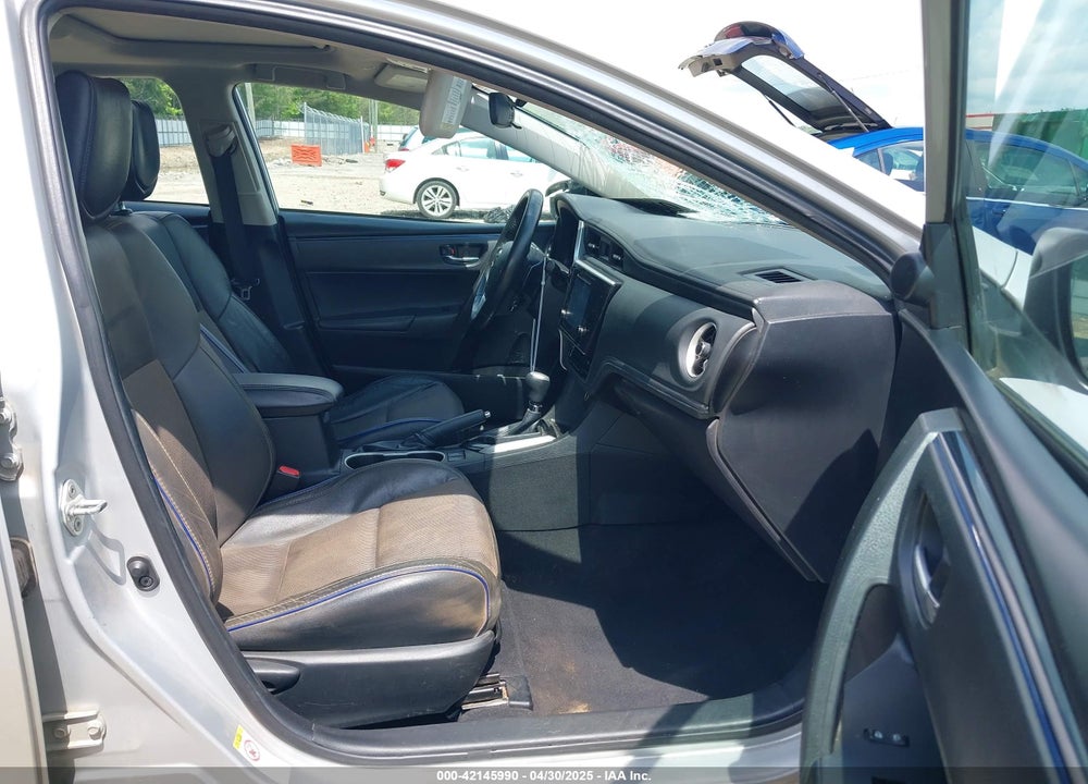 2018 TOYOTA COROLLA SE VIN: 5YFBURHEXJP776824