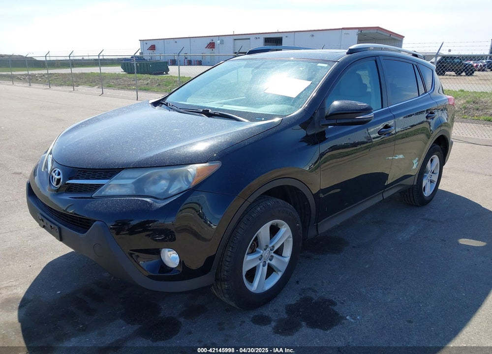 2013 TOYOTA RAV4 XLE VIN: 2T3WFREV0DW019201