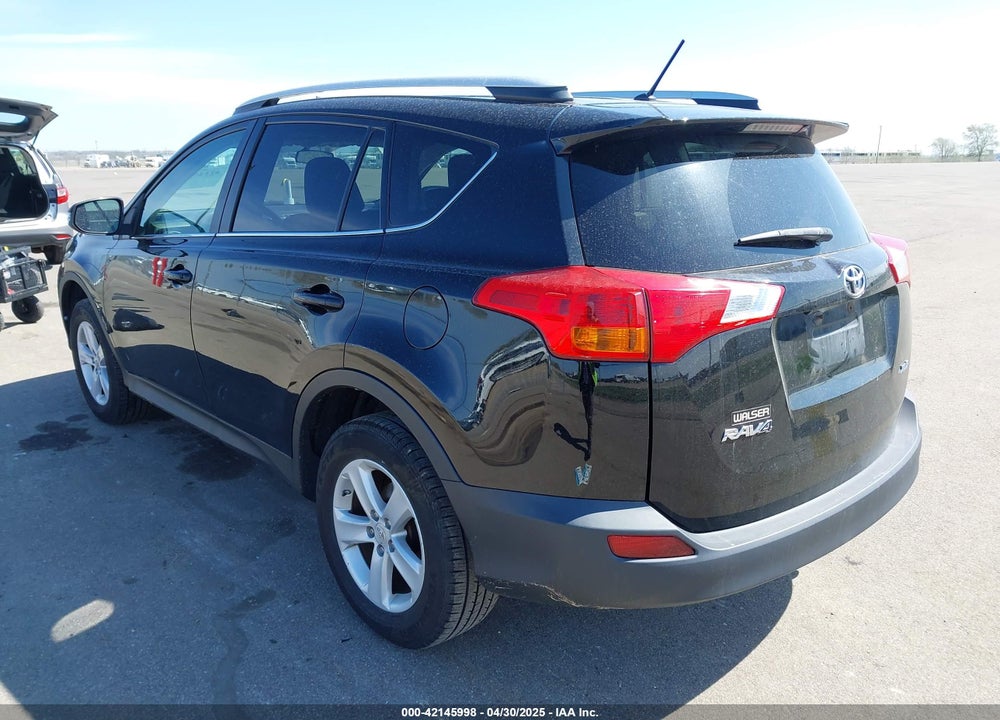 2013 TOYOTA RAV4 XLE VIN: 2T3WFREV0DW019201