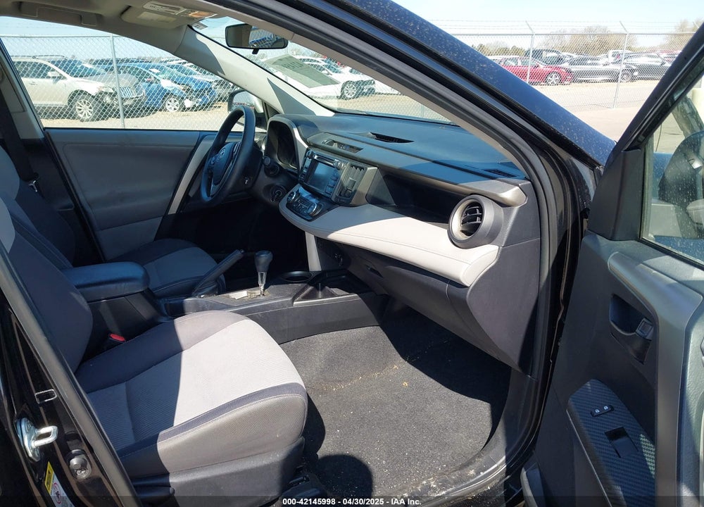 2013 TOYOTA RAV4 XLE VIN: 2T3WFREV0DW019201