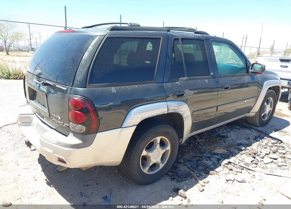 2004 CHEVROLET TRAILBLAZER LT VIN: 1GNDS13S542150878