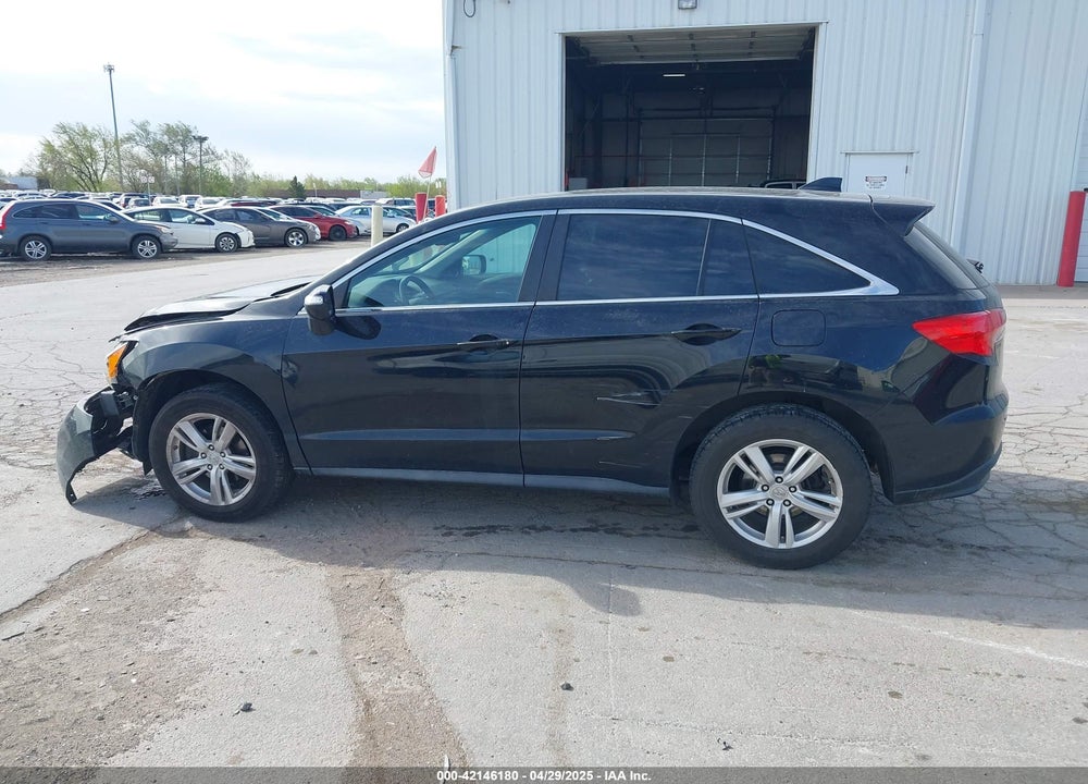 2015 ACURA RDX VIN: 5J8TB3H32FL015714