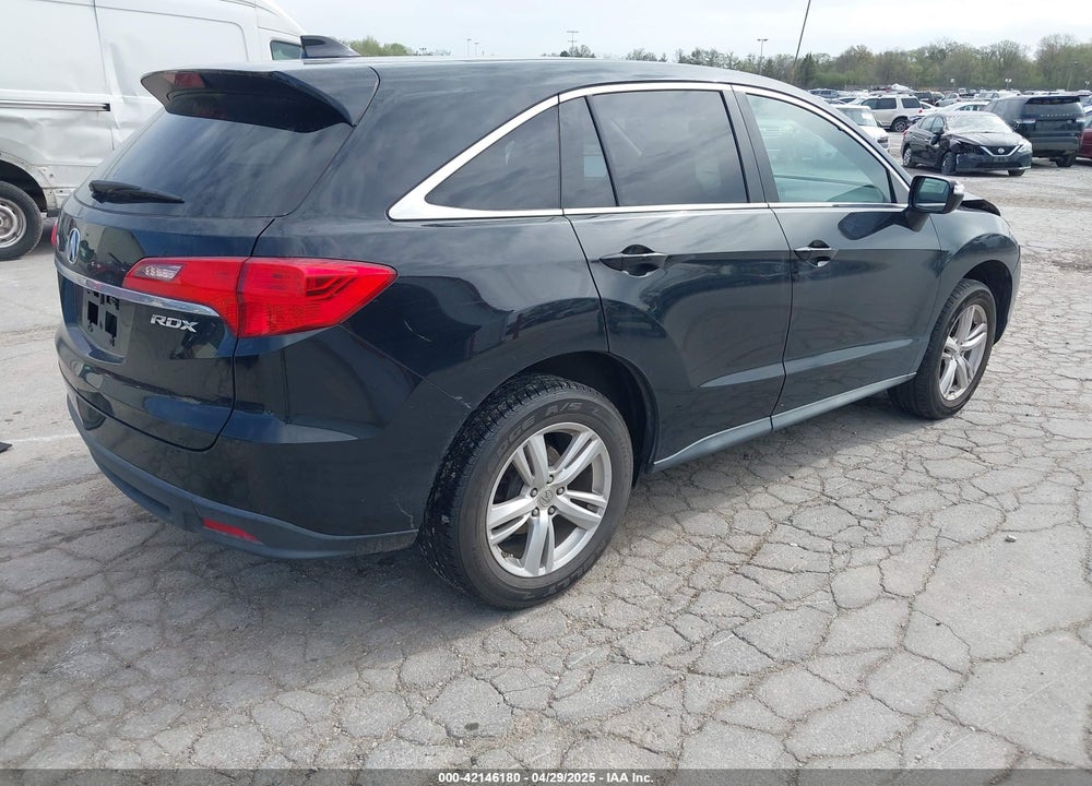 2015 ACURA RDX VIN: 5J8TB3H32FL015714