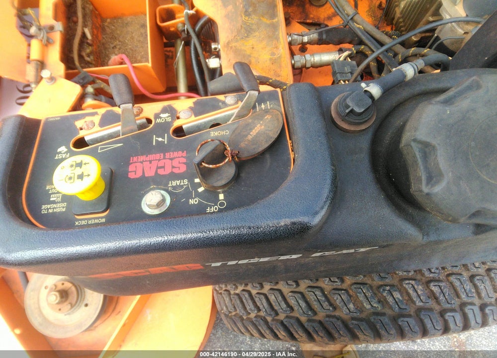 2017 SCAG STC61V-730FX ZERO TURN LAWNMOWER VIN: H6100782