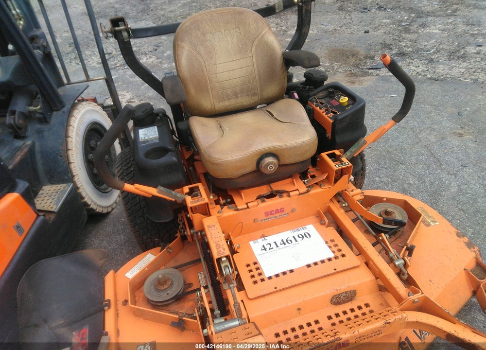 2017 SCAG STC61V-730FX ZERO TURN LAWNMOWER VIN: H6100782