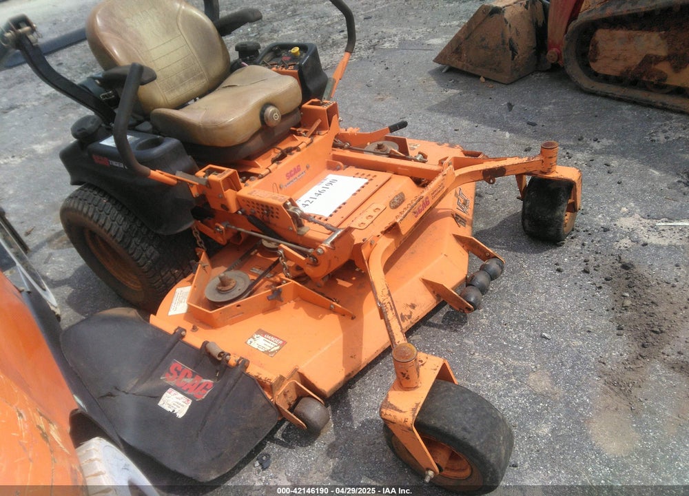 2017 SCAG STC61V-730FX ZERO TURN LAWNMOWER VIN: H6100782