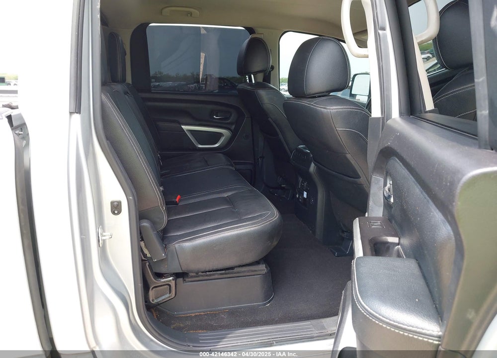 2019 NISSAN TITAN VIN: 1N6BA1F43KN524400