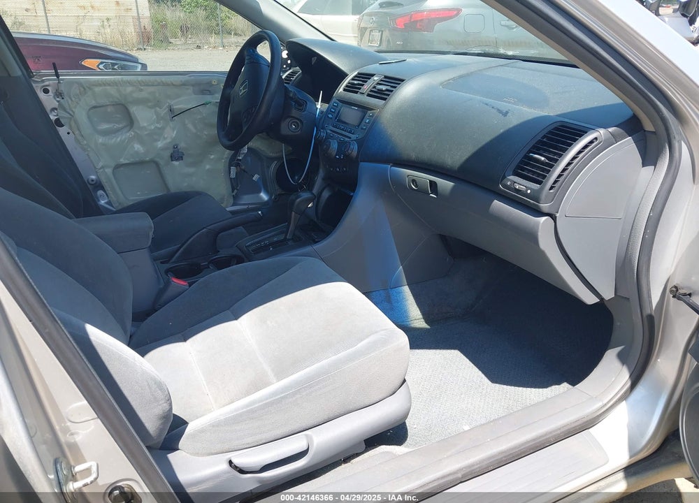2007 HONDA ACCORD VIN: 1HGCM66437A038553