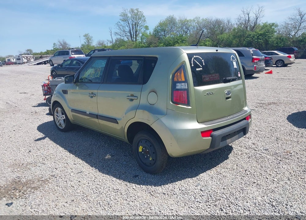 2011 KIA SOUL VIN: KNDJT2A25B7328192