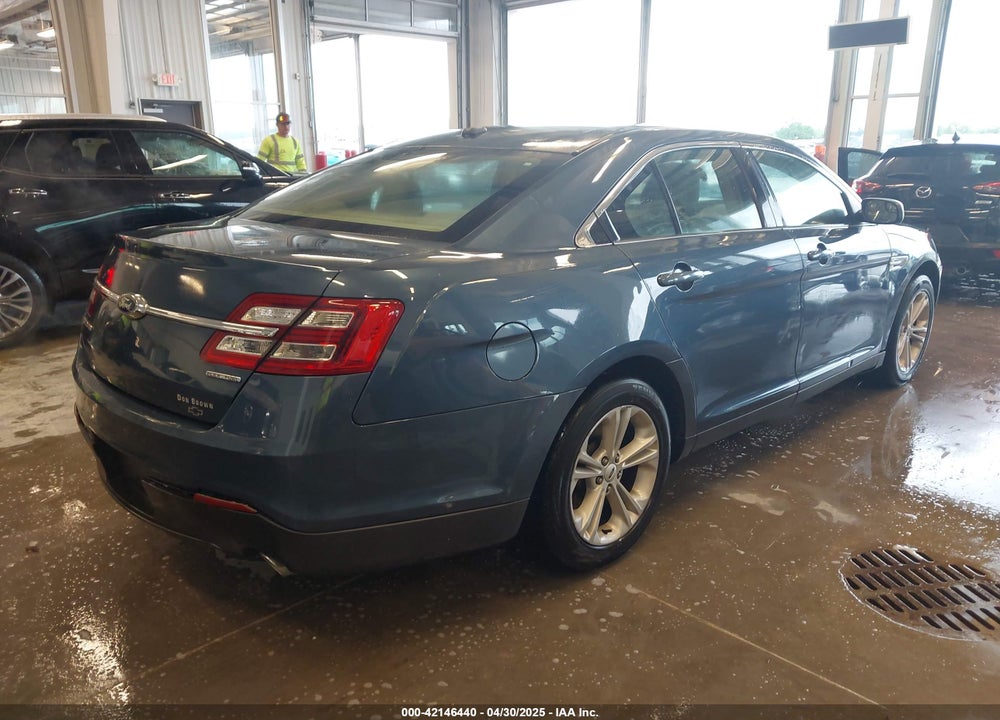 2018 FORD TAURUS VIN: 1FAHP2D82JG111965