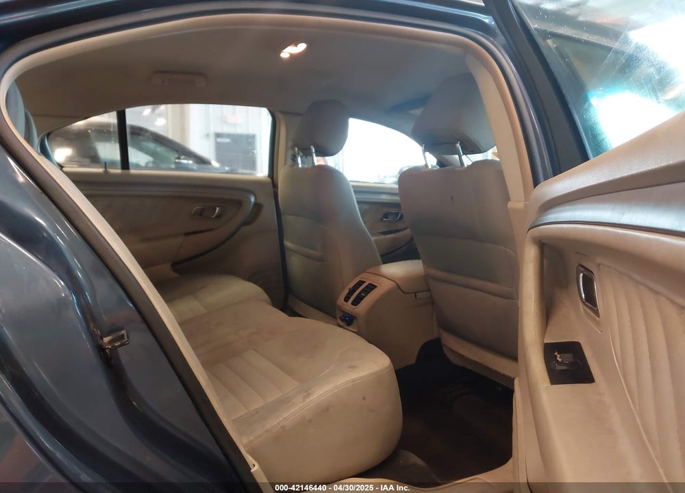 2018 FORD TAURUS VIN: 1FAHP2D82JG111965