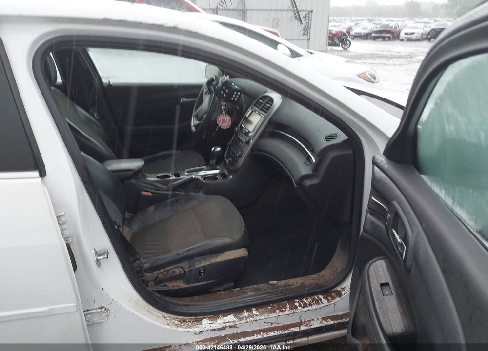 2015 CHEVROLET MALIBU VIN: 1G11C5SL3FF279491