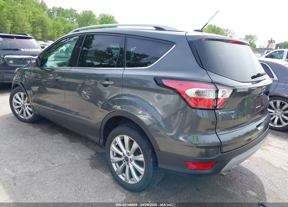 2017 FORD ESCAPE TITANIUM VIN: 1FMCU9J96HUC25137
