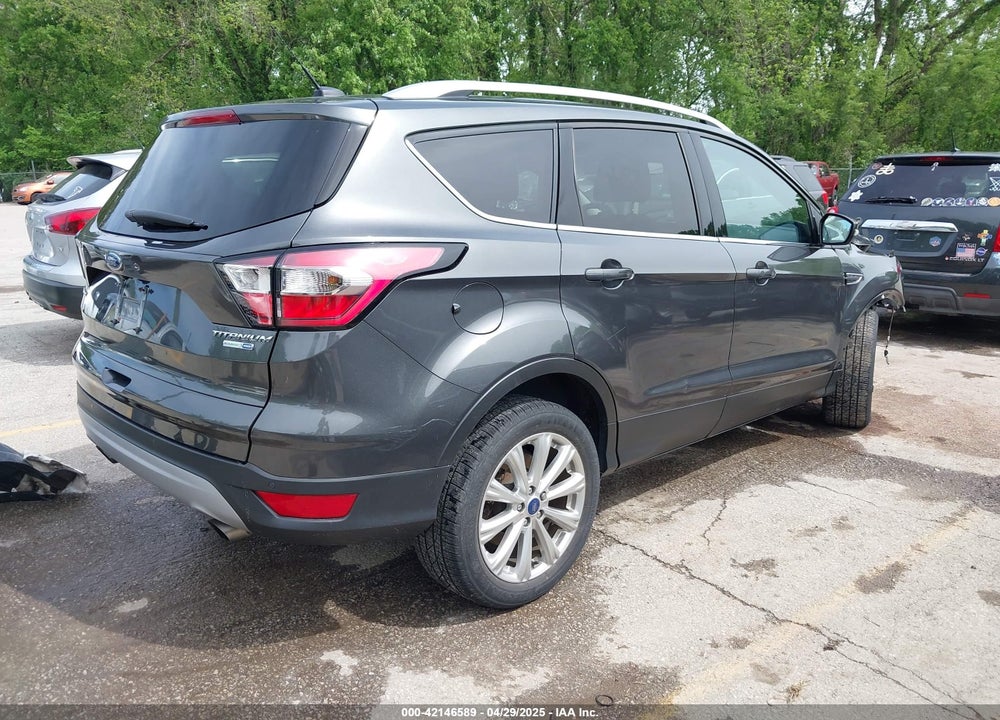 2017 FORD ESCAPE TITANIUM VIN: 1FMCU9J96HUC25137