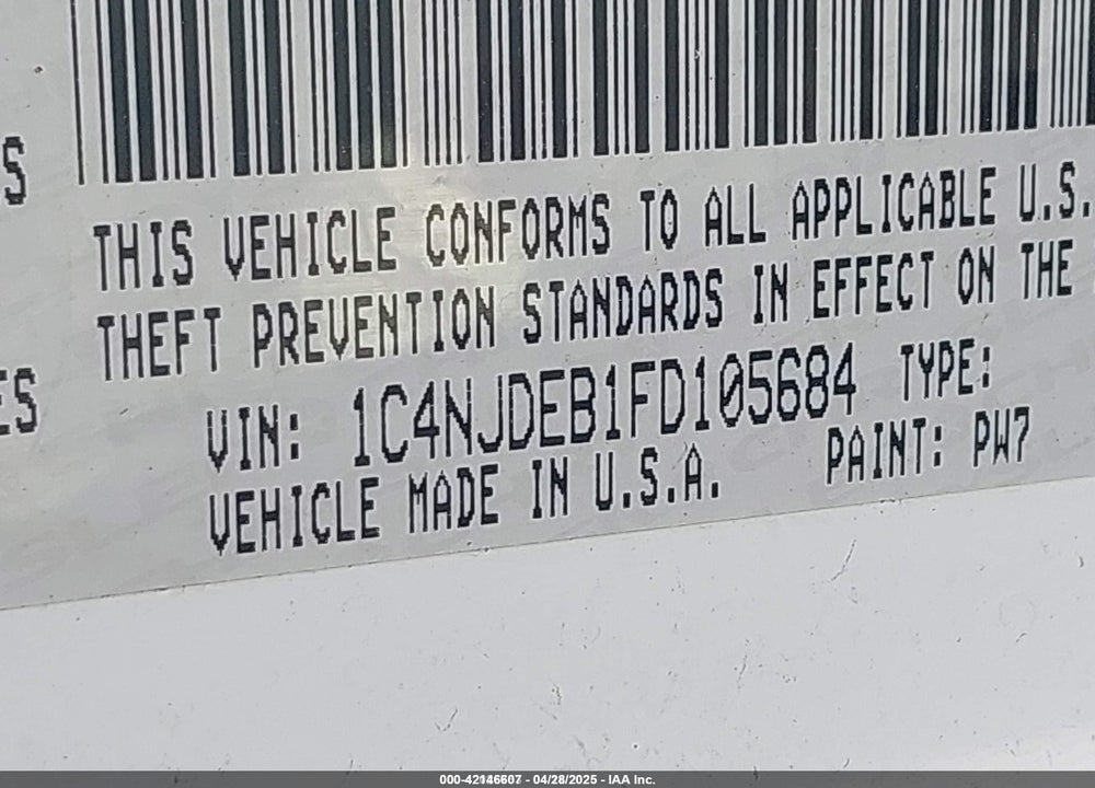 2015 JEEP COMPASS VIN: 1C4NJDEB1FD105684