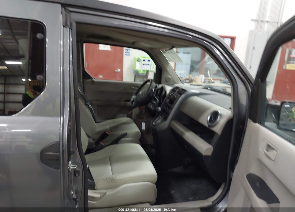 2010 HONDA ELEMENT LX VIN: 5J6YH2H39AL001857