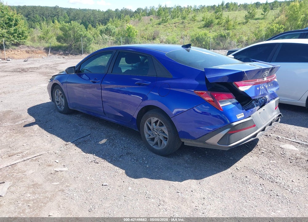 2024 HYUNDAI ELANTRA VIN: KMHLM4DG9RU751809