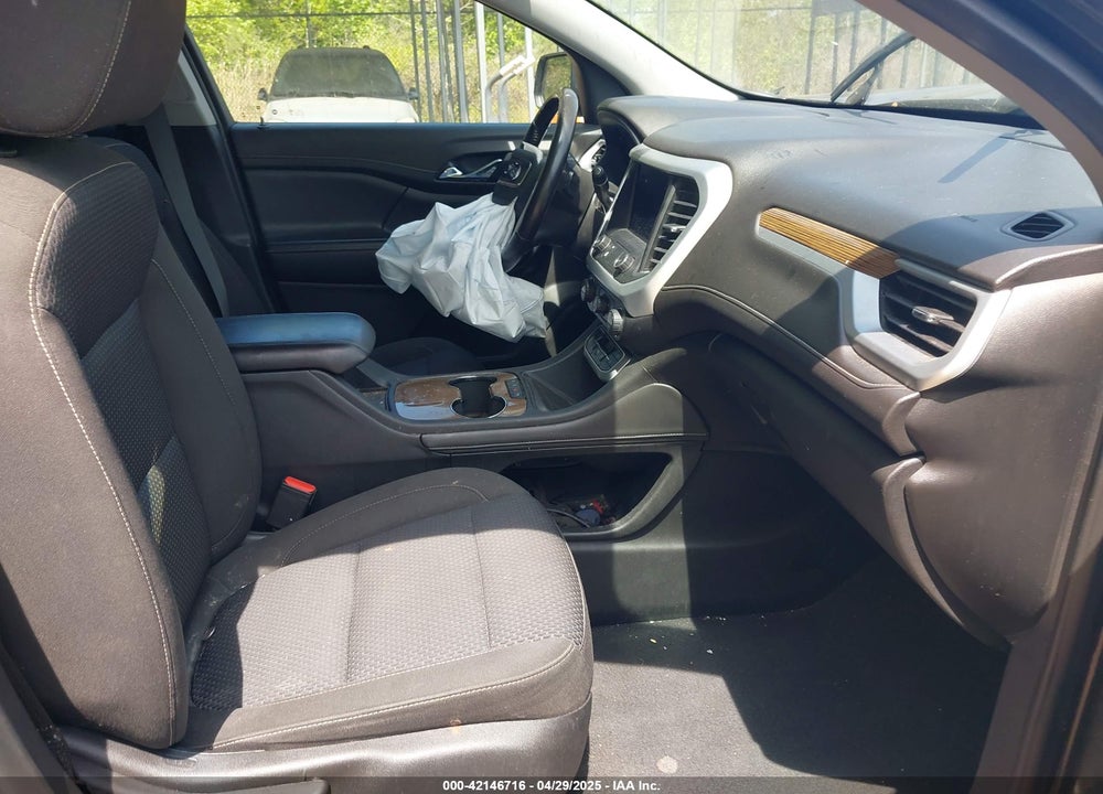 2020 GMC ACADIA VIN: 1GKKNKLA4LZ223060