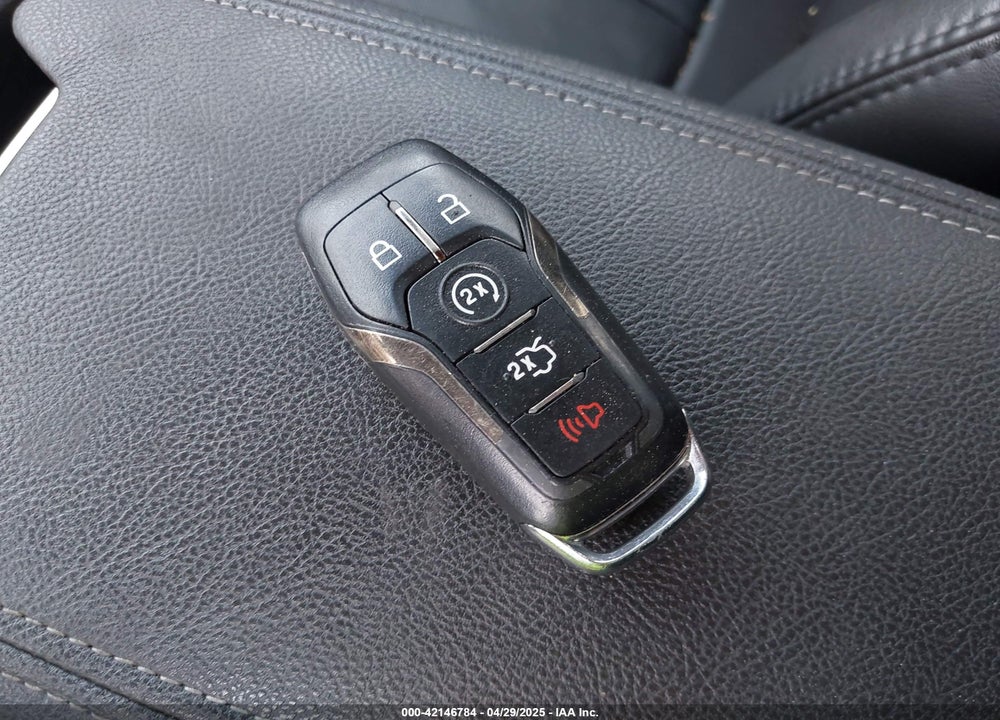2014 LINCOLN MKZ VIN: 3LN6L2JK2ER835999