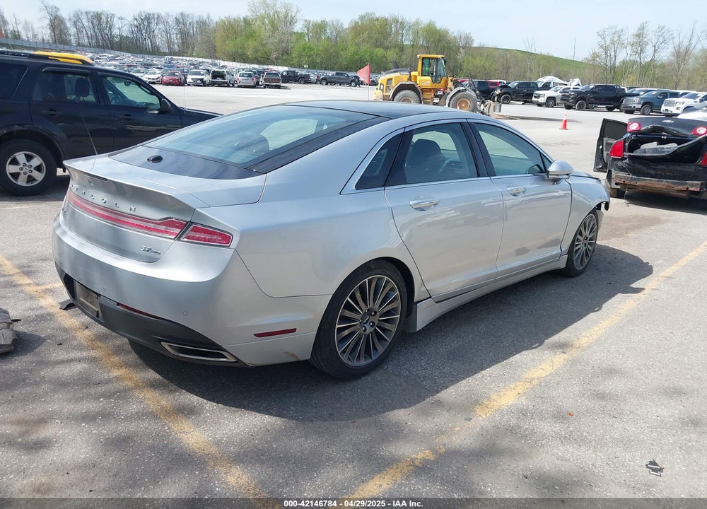 2014 LINCOLN MKZ VIN: 3LN6L2JK2ER835999