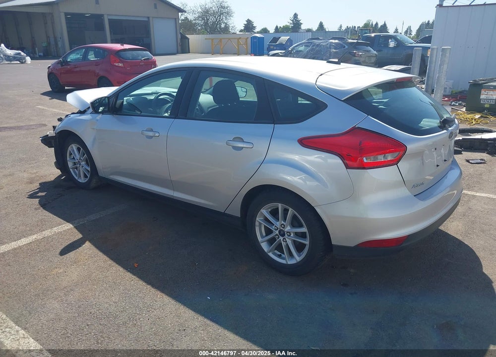 2016 FORD FOCUS SE VIN: 1FADP3K27GL235054