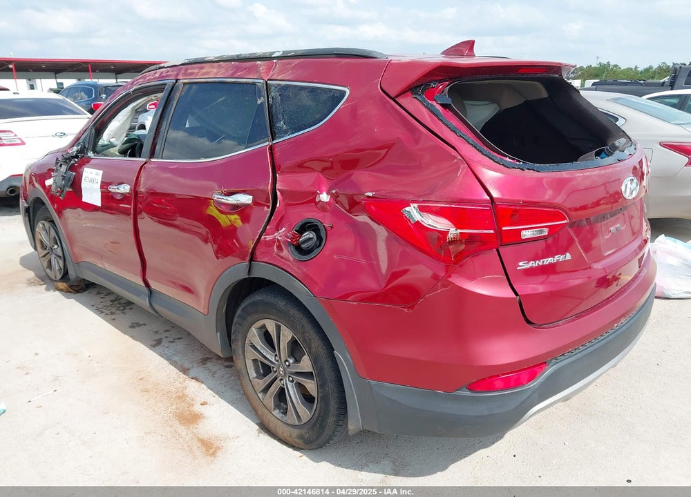 2013 HYUNDAI SANTA FE VIN: 5XYZU3LB1DG096635