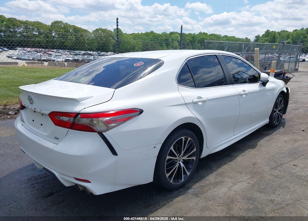 2018 TOYOTA CAMRY VIN: JTNB11HK9J3022415