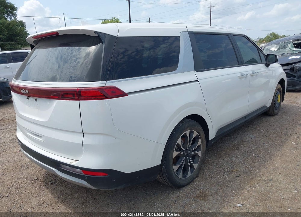 2024 KIA CARNIVAL MPV VIN: KNDNC5H38R6450739