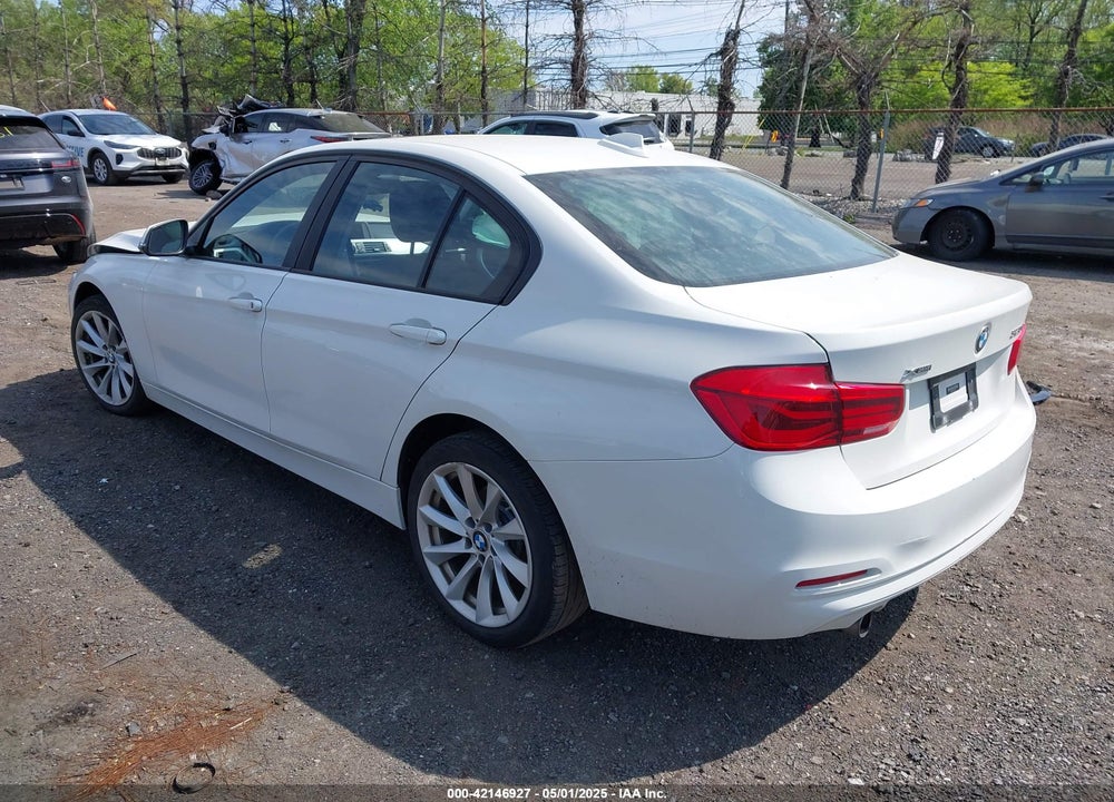 2018 BMW 320 VIN: WBA8A3C5XJA505321