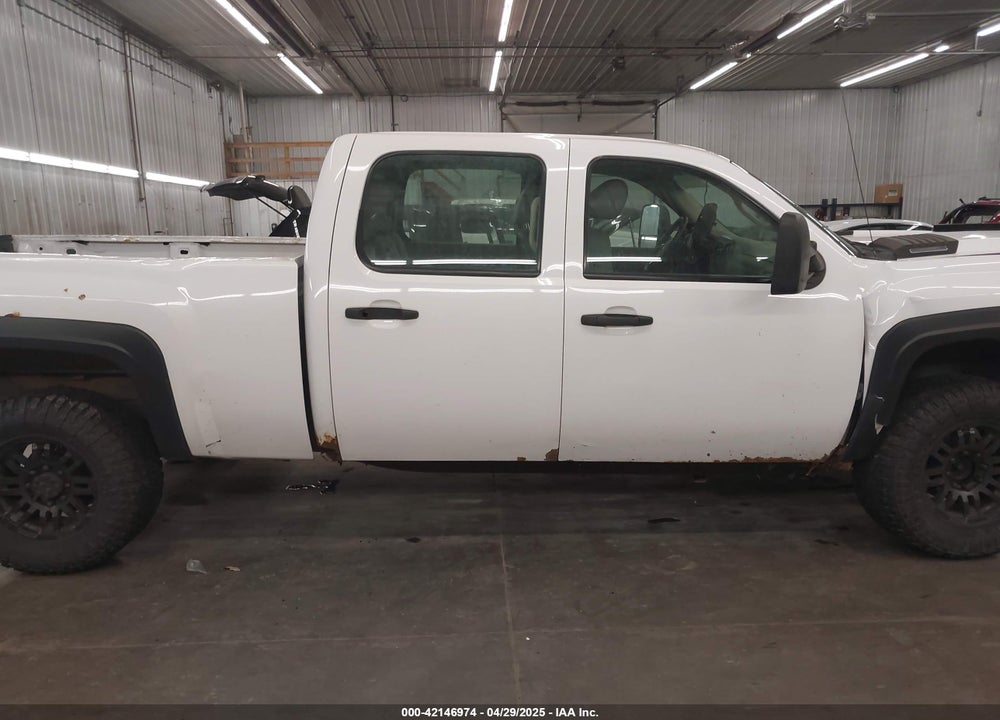 2009 CHEVROLET SILVERADO VIN: 1GCHK43K39F121780
