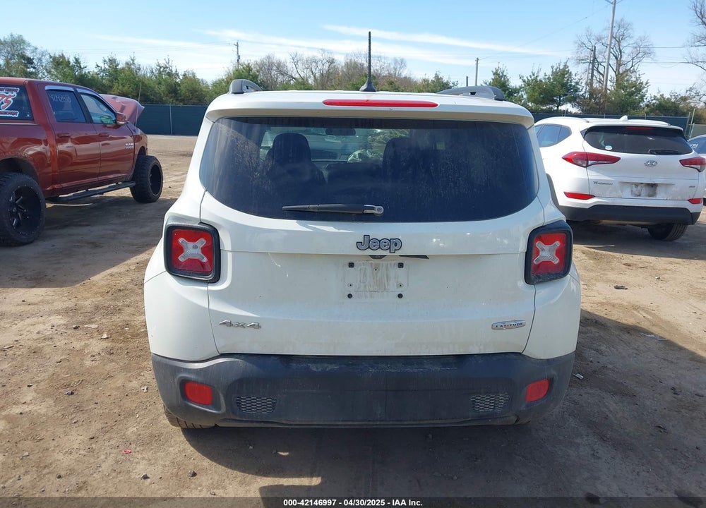 2017 JEEP RENEGADE LATITUDE 4X4 VIN: ZACCJBBB6HPE84704