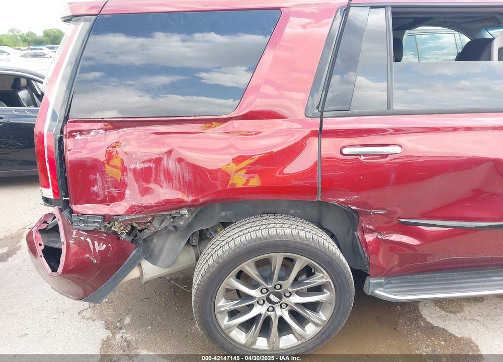 2019 CADILLAC ESCALADE VIN: 1GYS3BKJ7KR342801