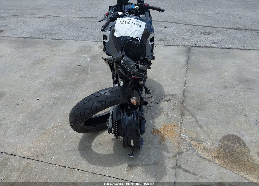 2018 KAWASAKI EX400 VIN: JKAEXKG14JDA04667