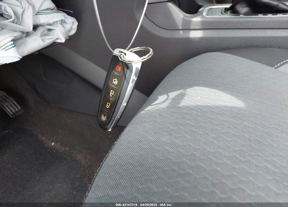 2019 FORD ESCAPE VIN: 1FMCU0GD3KUA40915