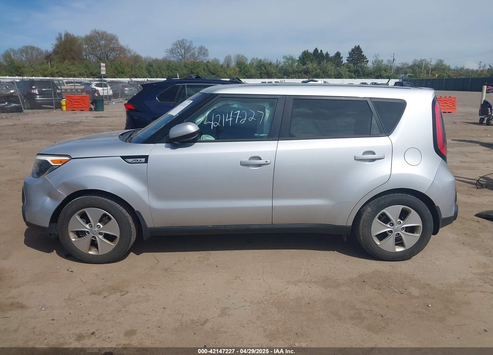 2015 KIA SOUL VIN: KNDJN2A27F7773985