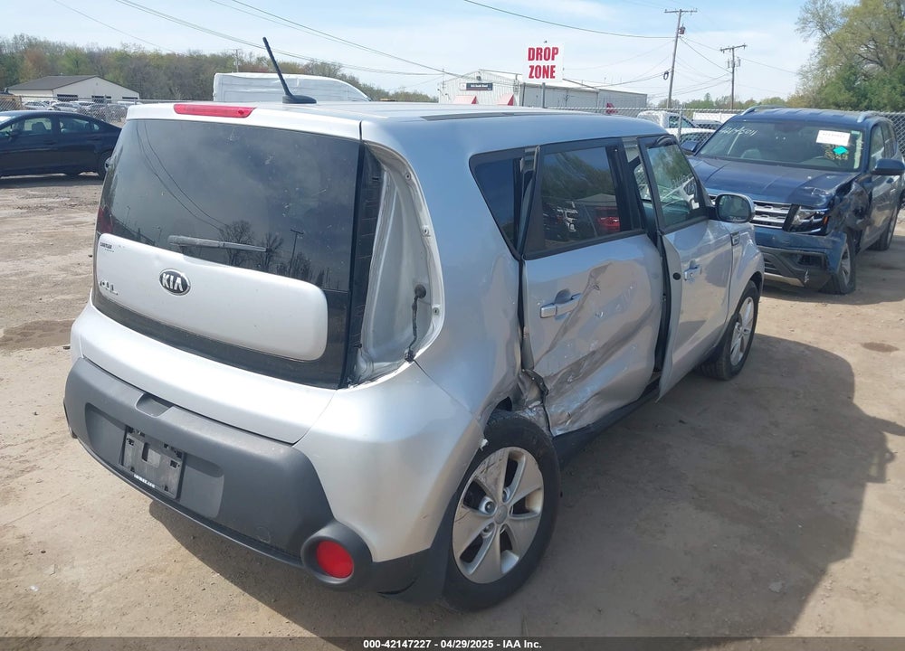 2015 KIA SOUL VIN: KNDJN2A27F7773985