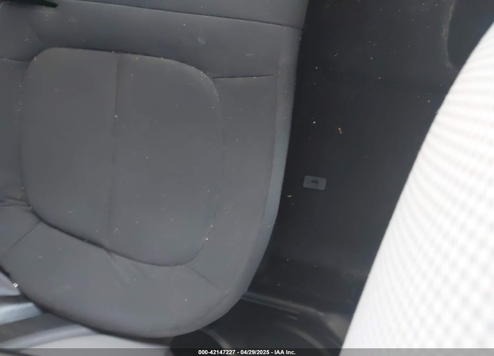 2015 KIA SOUL VIN: KNDJN2A27F7773985
