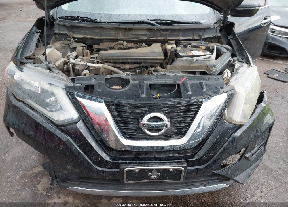 2017 NISSAN ROGUE SV VIN: 5N1AT2MT8HC838116