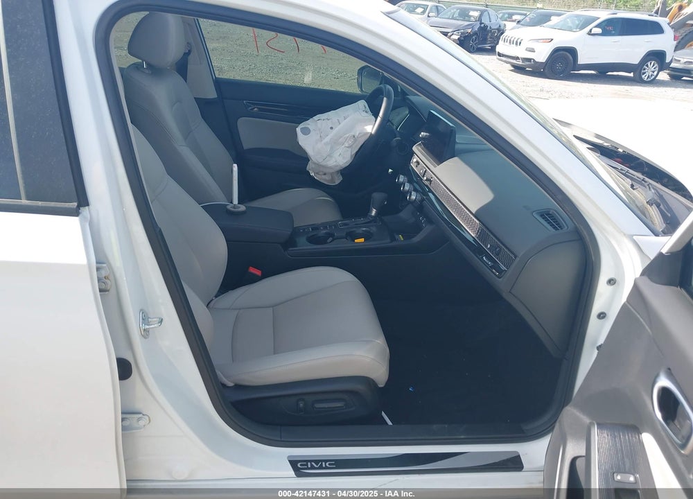 2024 HONDA CIVIC VIN: 2HGFE1F96RH323745