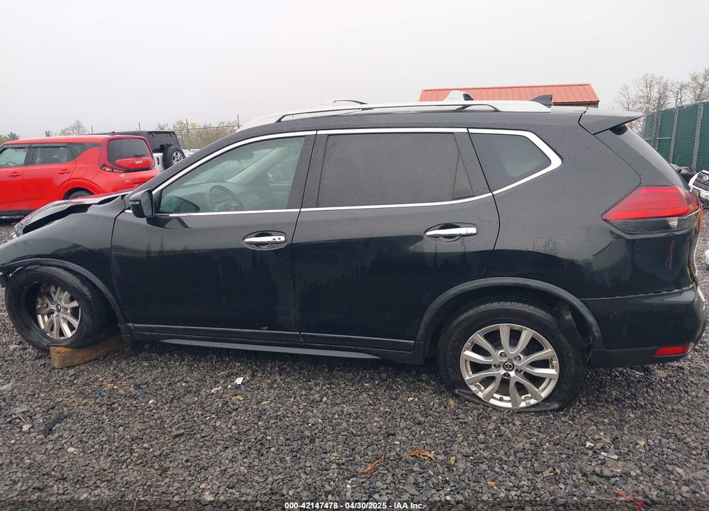 2017 NISSAN ROGUE SV VIN: 5N1AT2MV9HC813713
