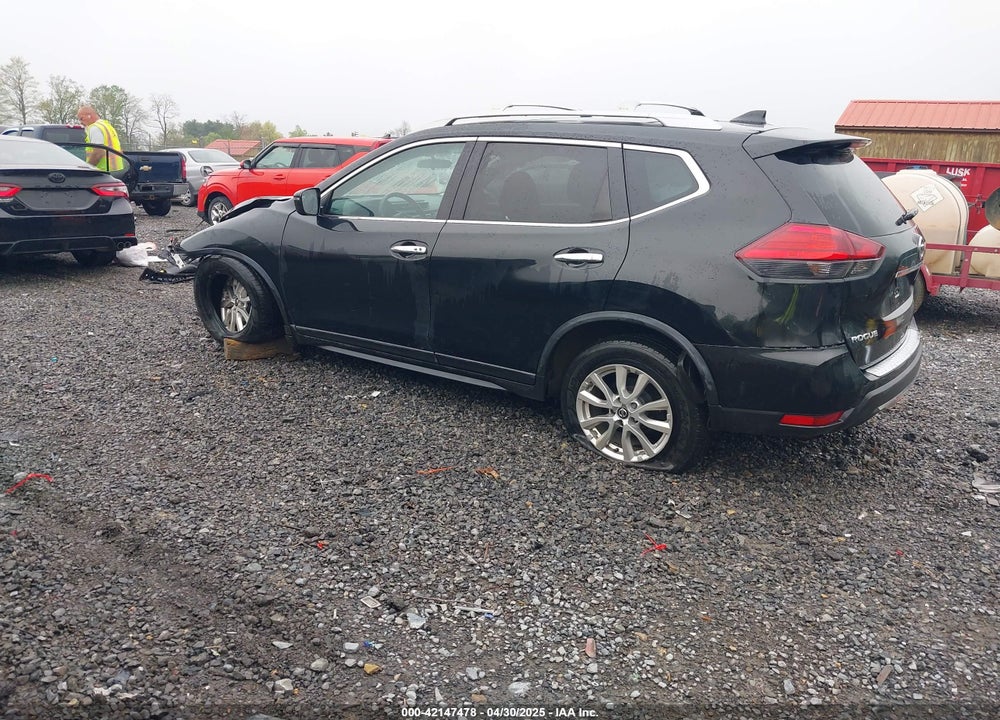 2017 NISSAN ROGUE SV VIN: 5N1AT2MV9HC813713