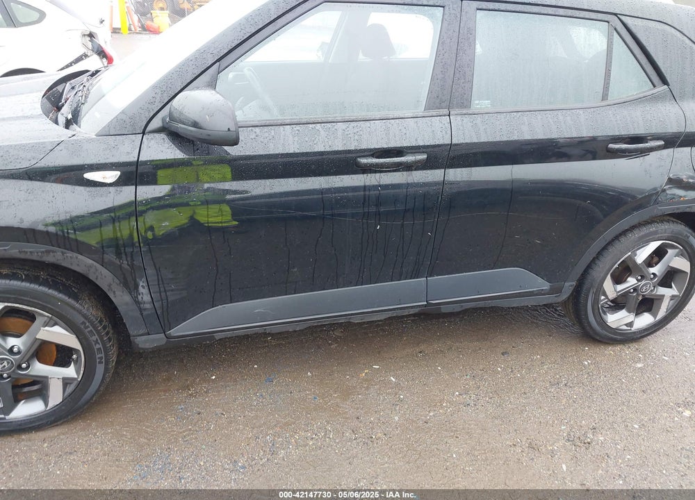 2024 HYUNDAI VENUE VIN: KMHRC8A33RU284151