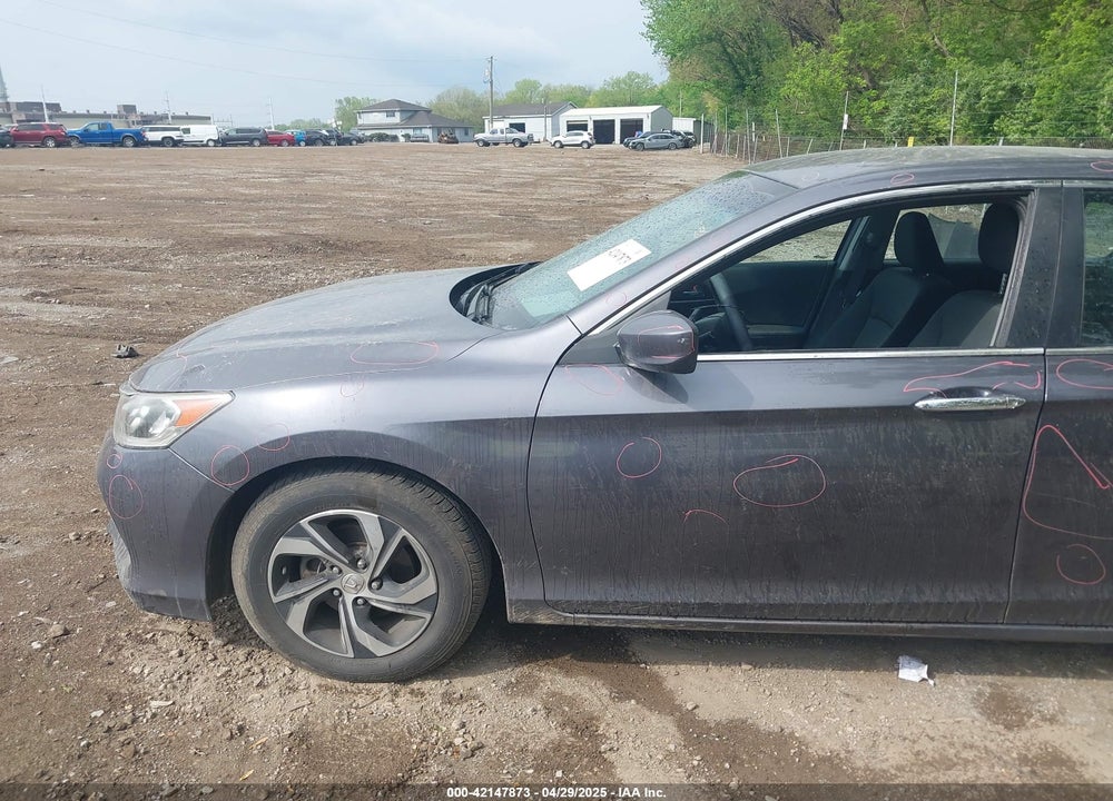 2017 HONDA ACCORD VIN: 1HGCR2F30HA092153