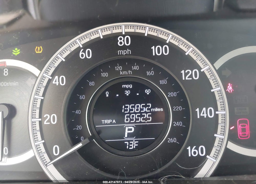 2017 HONDA ACCORD VIN: 1HGCR2F30HA092153