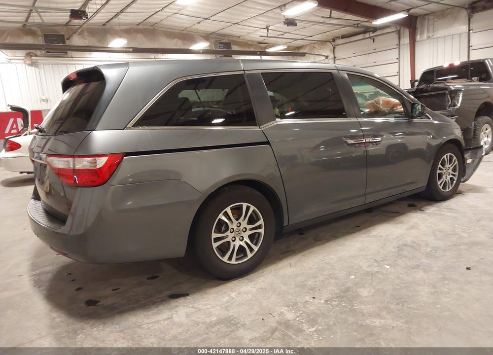 2013 HONDA ODYSSEY EX-L VIN: 5FNRL5H69DB029556