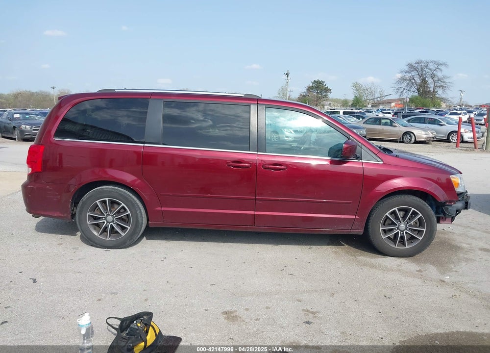 2017 DODGE GRAND CARAVAN VIN: 2C4RDGCG7HR673706
