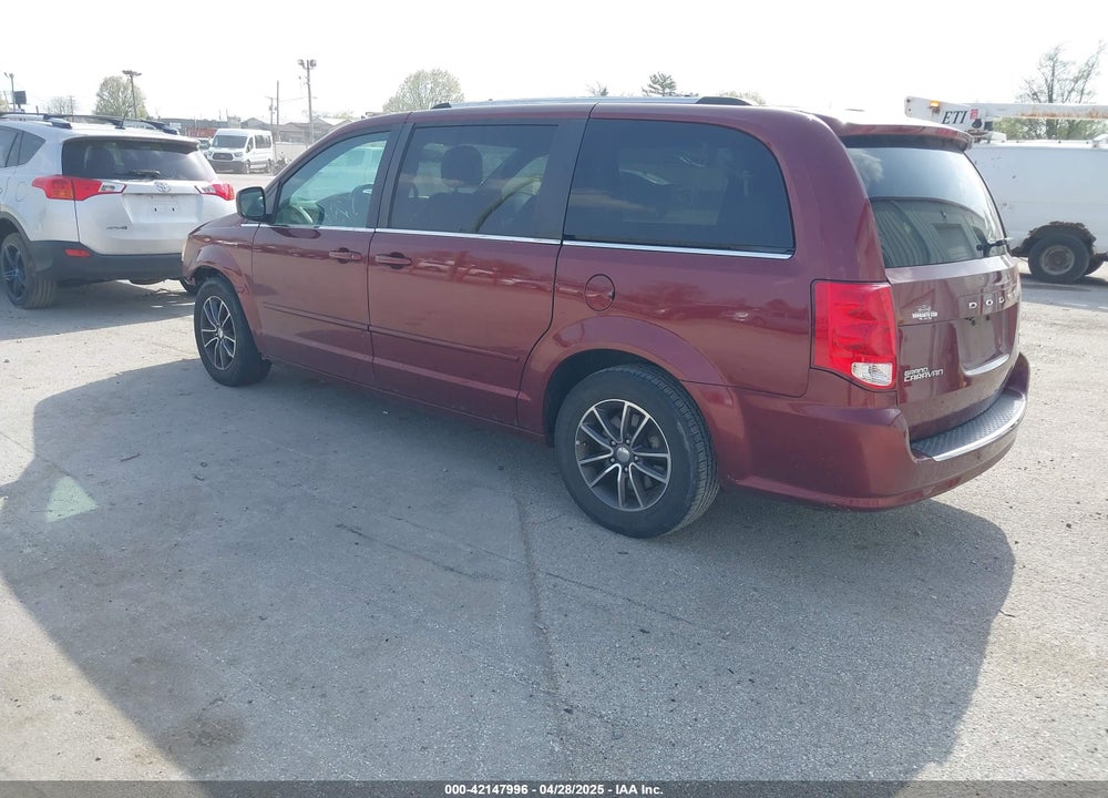 2017 DODGE GRAND CARAVAN VIN: 2C4RDGCG7HR673706