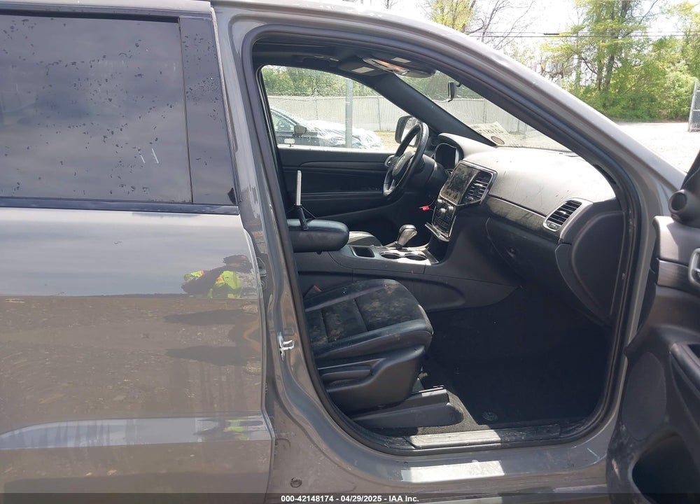 2021 JEEP GRAND CHEROKEE VIN: 1C4RJFAG5MC654581