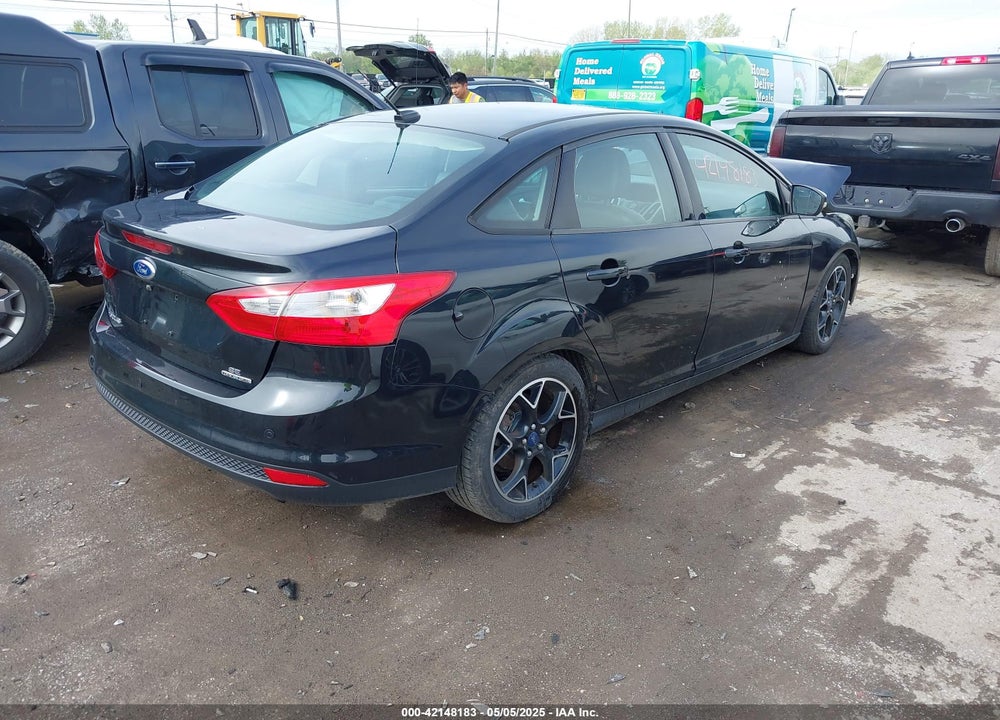 2014 FORD FOCUS VIN: 1FADP3F29EL154807